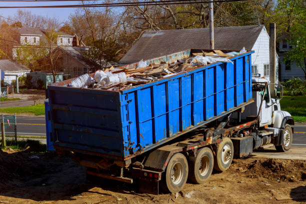 Best Furniture Removal  in Ravenna, MI